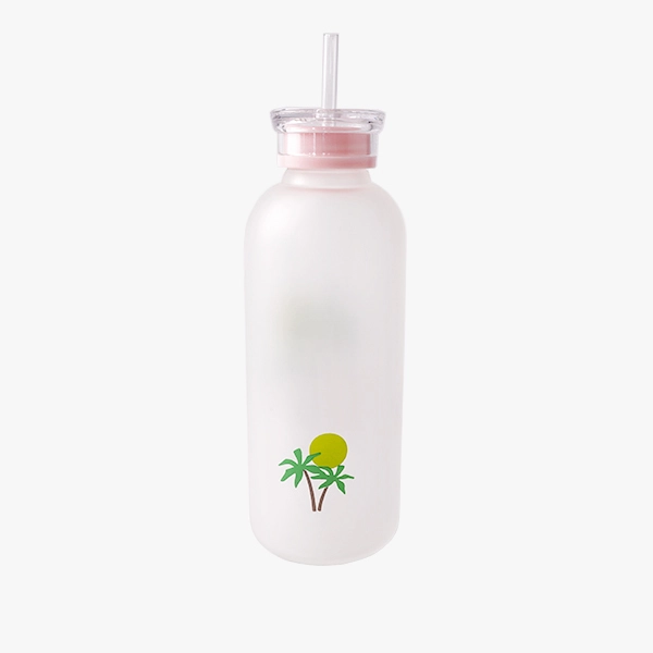 Glass cup bottle with strew