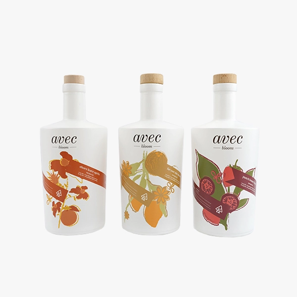 White Color Round Glass Liquor Bottle